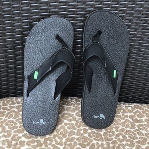 Sanuk Men’s Comfy Black Flip Flops Sz 12